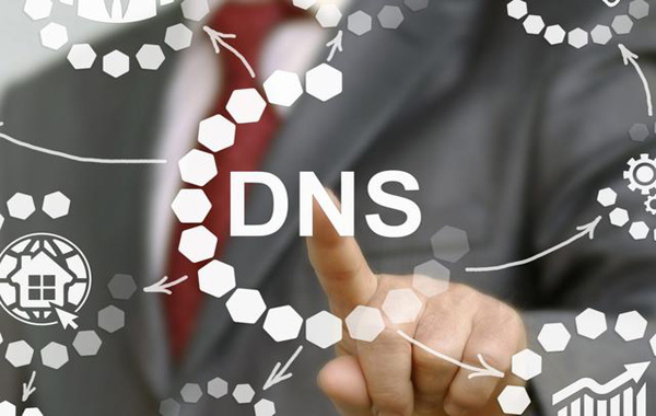 什么是DNS劫持攻击以及如何避免此类攻击？